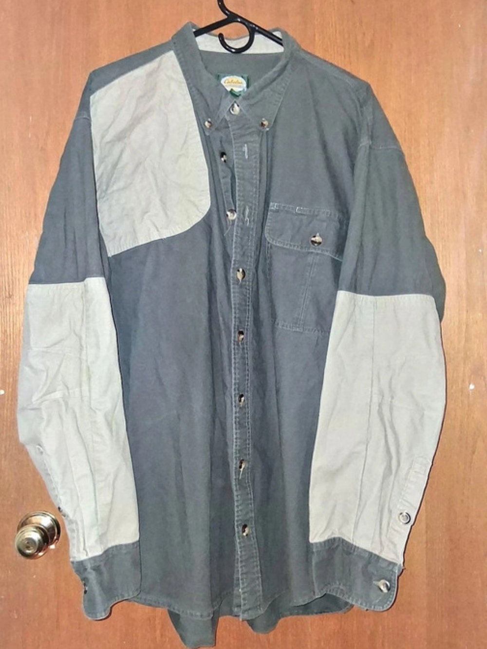 Cabela's Color Block Button Down Shirt in Gray & Beige